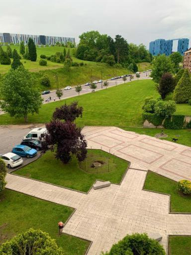 Alojamiento Nedymar Apartment Oviedo Exterior foto