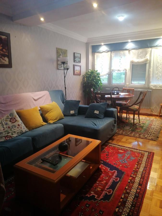 Alojamiento Nedymar Apartment Oviedo Exterior foto