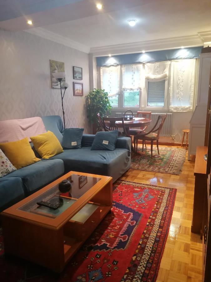 Alojamiento Nedymar Apartment Oviedo Exterior foto