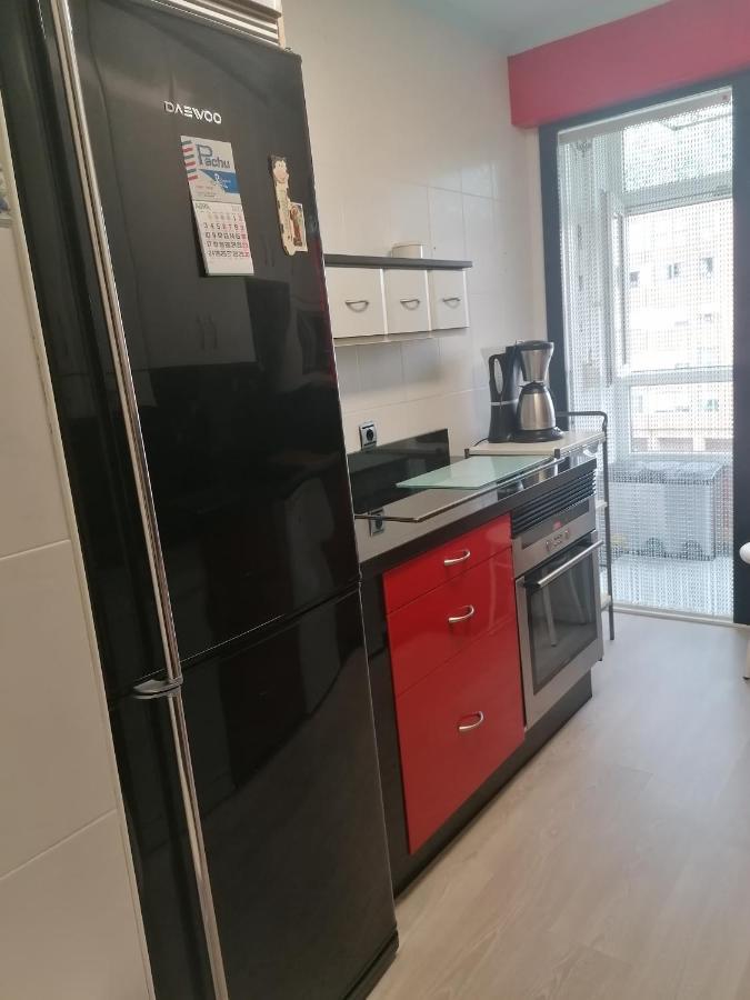Alojamiento Nedymar Apartment Oviedo Exterior foto